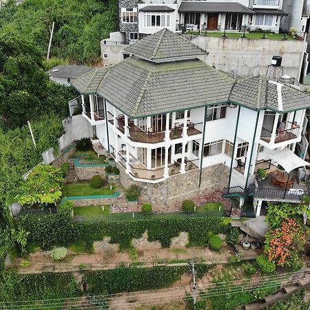 36 Bed & Breakfast Kandy Eksteriør billede