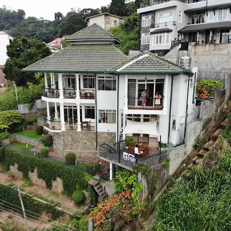 36 Bed & Breakfast Kandy Eksteriør billede