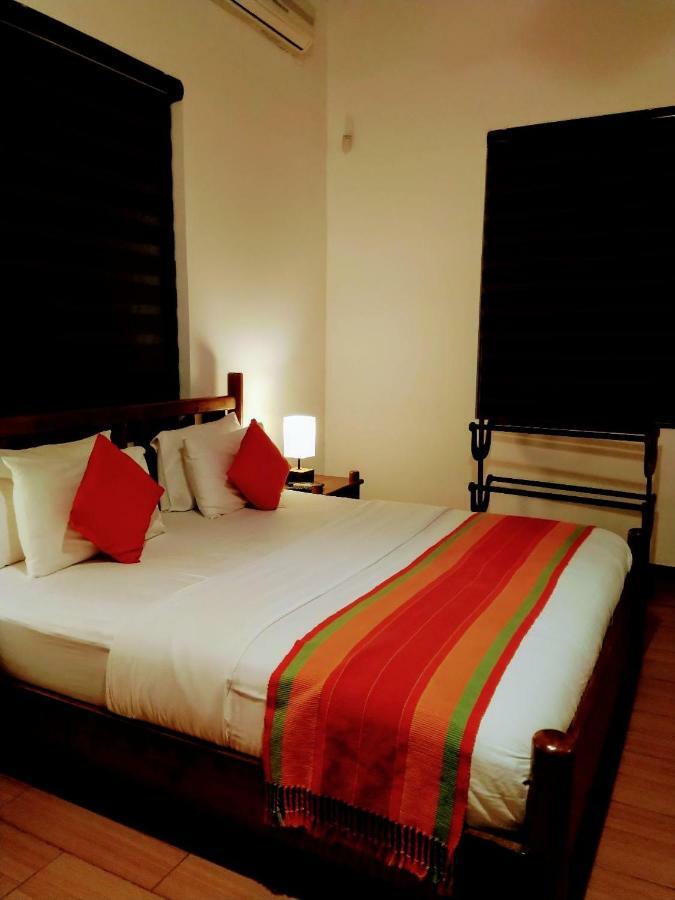36 Bed & Breakfast Kandy Eksteriør billede
